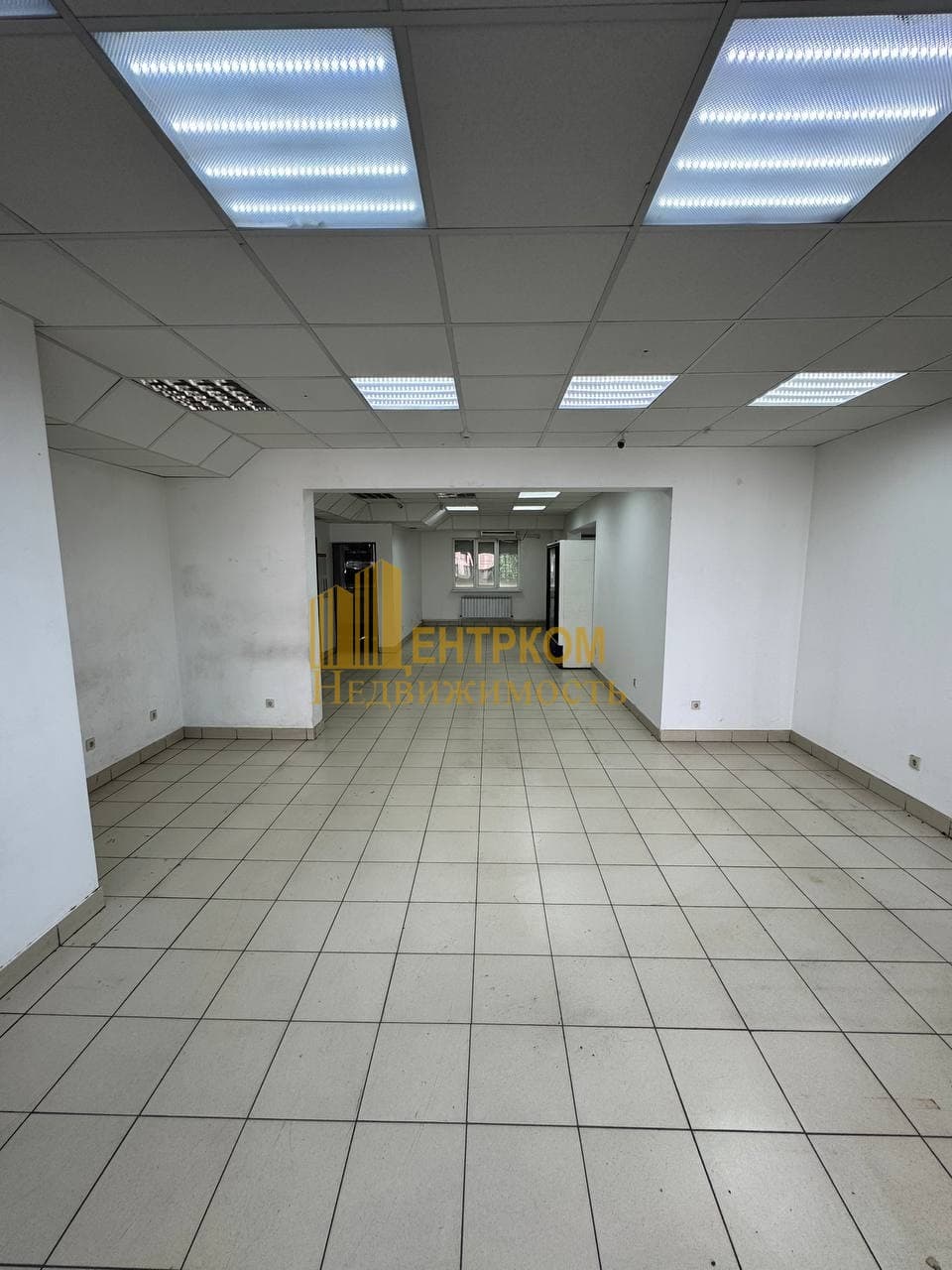 Торговое помещение 87,1 м², Железнодорожный район